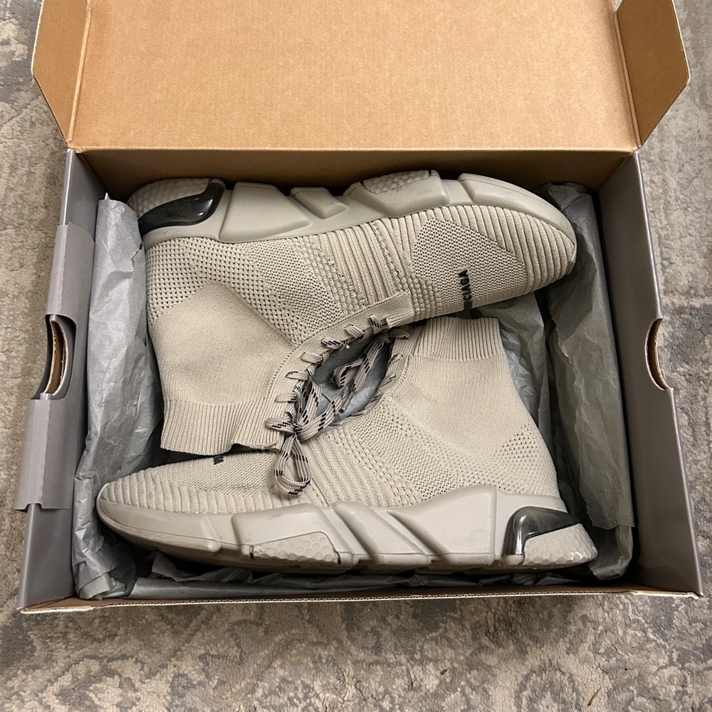 Balenciaga Speed Knit Sneakers (men’s)
